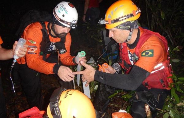 Mulher e picada por cobra jararaca no Monte Crista em Garuva