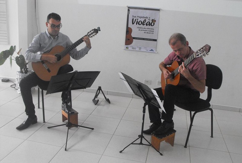 projeto sua majestade o violao promove aula diferente 12