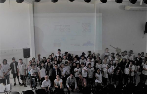 projeto sua majestade o violao promove aula diferente 13