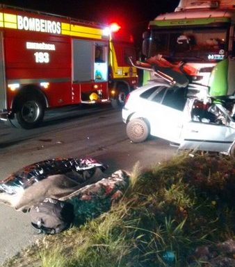 Grave acidente resulta em tres obitos na SC-416 5