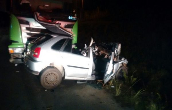 Grave acidente resulta em tres obitos na SC-416 8