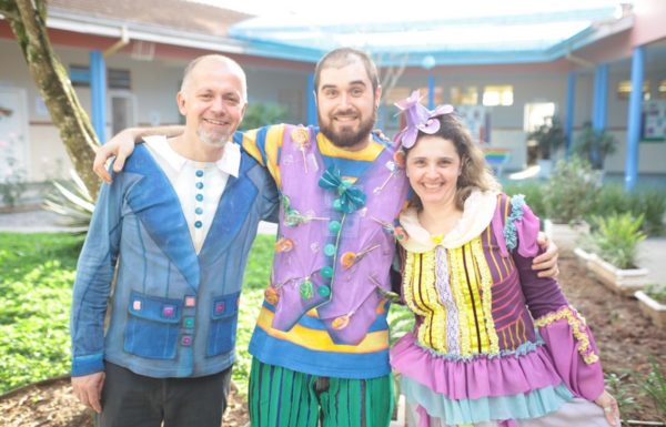 PG 12 e 13 -08- Projeto Sarau CRÉDITOS Sarau Trio -Divulgação