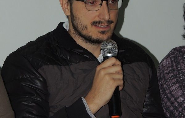 Comunidade debate situacao dos animais de rua em Itapoa 46