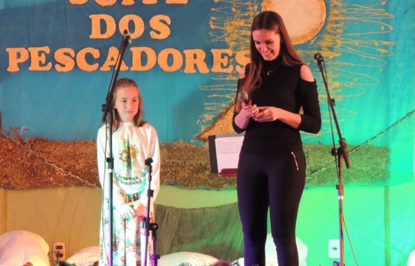 Apresentacoes culturais encantam na primeira noite do evento Mais que Morador 26