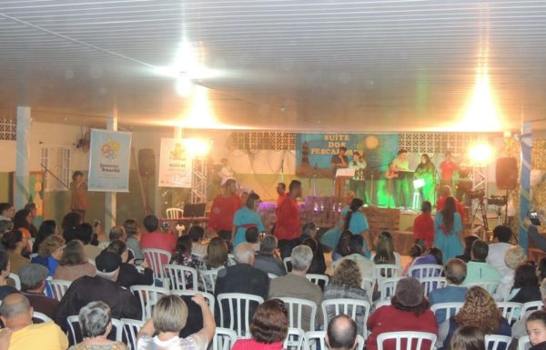 Apresentacoes culturais encantam na primeira noite do evento Mais que Morador 50