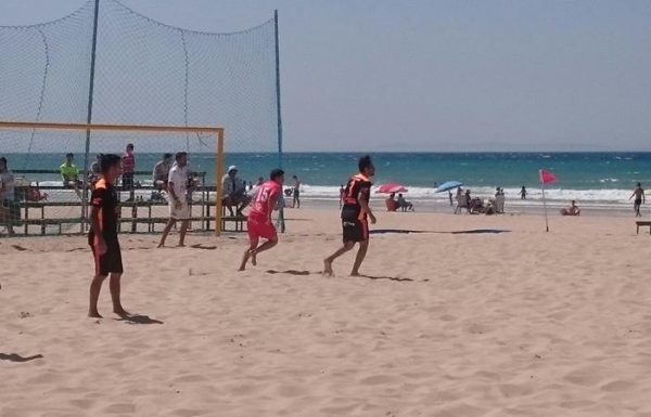 Ex-jogador de futebol de Itapoa atua no beach soccer espanhol 14