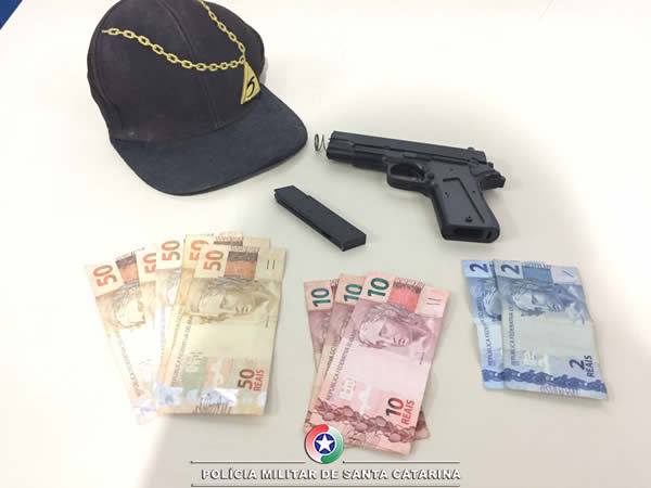 Homens sao presos em flagrante por assaltos a caminhoneiros em Garuva 2