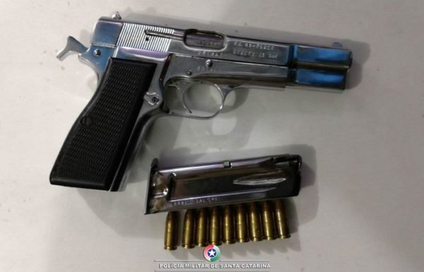 PM de Itapoa tira armas de fogo de circulacao1