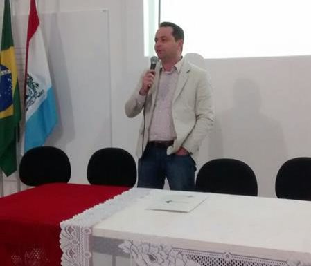 Plano para o desenvolvimento do Turismo em Itapoa e apresentado 02