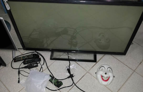 Roubo de automoveis e porte ilegal de arma estao entre os destaques policiais do final de semana 14