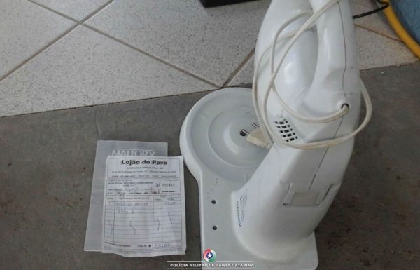 loja de bijuterias e arrombada e pm localiza boa parte do que foi furtado em ponto de drogas 4