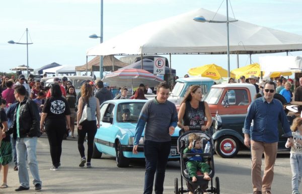 2o Encontro de Antigos de Itapoa contabiliza mais de 300 veiculos expostos 84