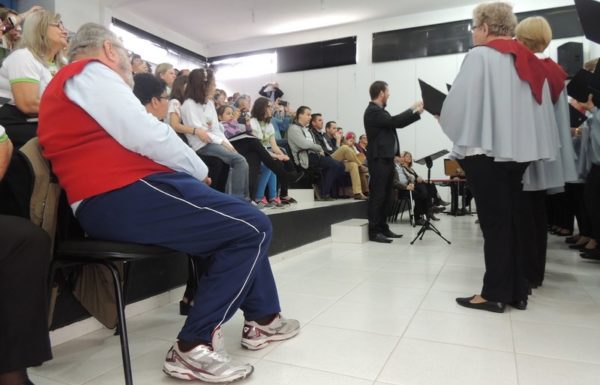 Coral da Sociedade Lirica de Joinville visita Itapoa 28