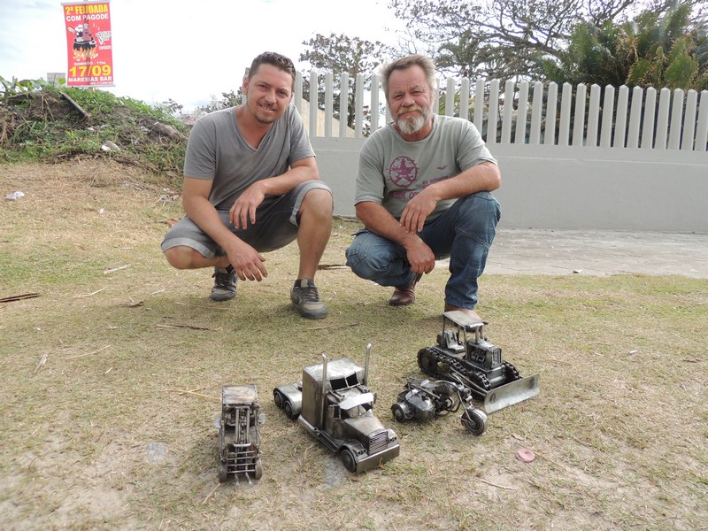 artistas impressionam usando sucatas metalicas para a producao de pecas 02