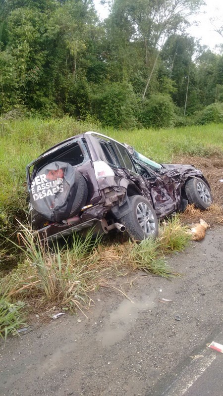 Manha desta segunda-feira 25-09 registra acidente com multiplas vitimas na SC-416 002