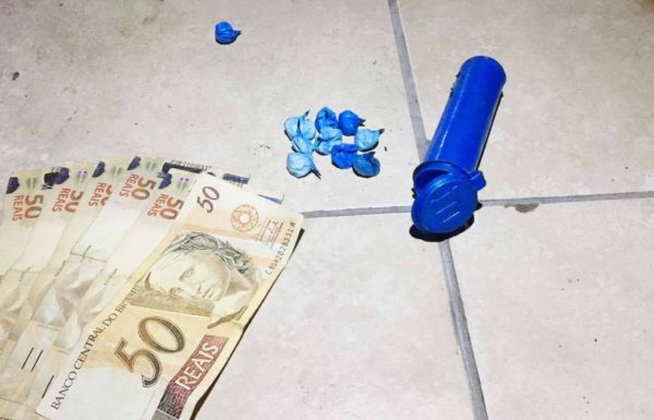 Policia Militar apreende maconha e cocaina em Garuva 1