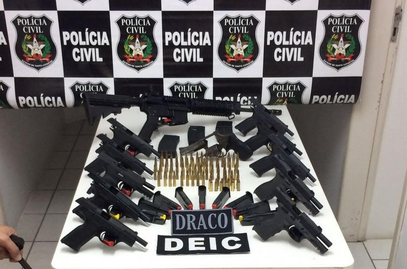 apreensao_de_armas_e_municao_20170927_1982781142