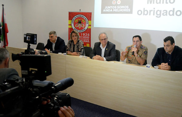 florianopolis_-_integracao_dos_servicos_de_atendimento_do_corpo_de_bombeiros_com_o_samu_20170928_1012486040