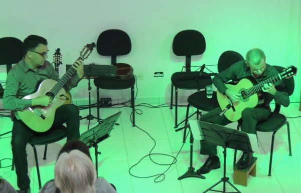 Concerto Sua Majestade, o Violao na Casa da Cultura de Itapoa foi um sucesso 13