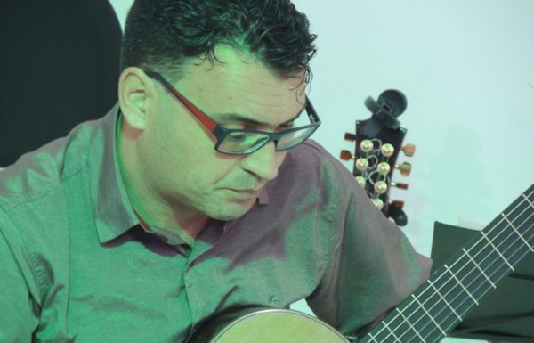 Concerto Sua Majestade, o Violao na Casa da Cultura de Itapoa foi um sucesso 22