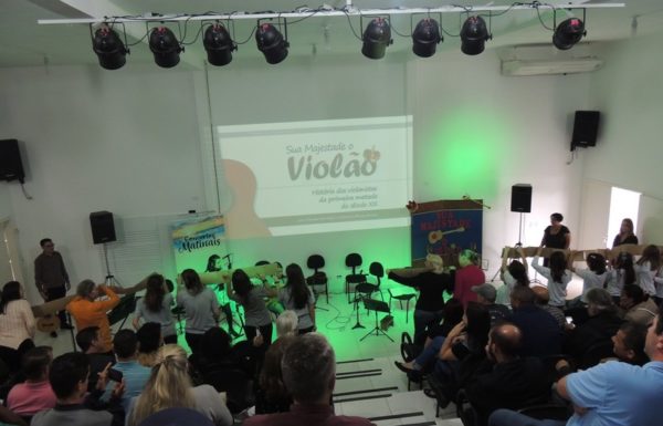 Concerto Sua Majestade, o Violao na Casa da Cultura de Itapoa foi um sucesso 41