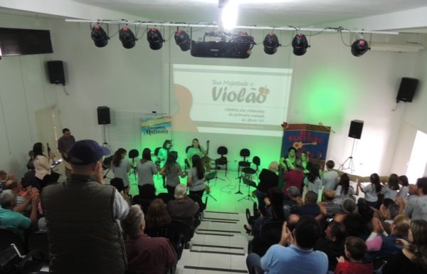 Concerto Sua Majestade, o Violao na Casa da Cultura de Itapoa foi um sucesso 44