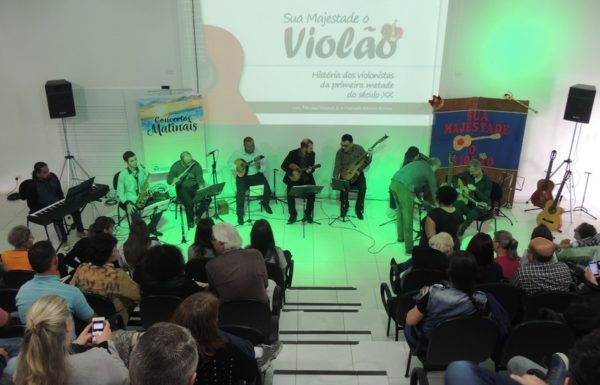 Concerto Sua Majestade, o Violao na Casa da Cultura de Itapoa foi um sucesso 49