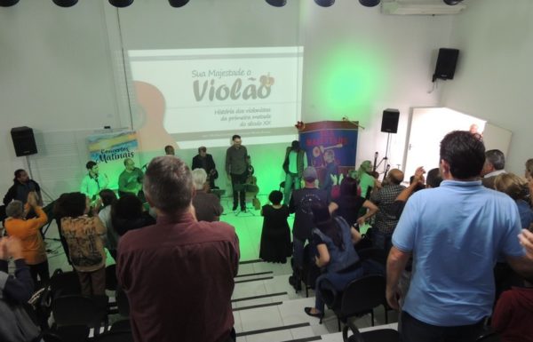 Concerto Sua Majestade, o Violao na Casa da Cultura de Itapoa foi um sucesso 60