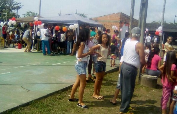 Evento Brincando e Sonhando no Samambaial foi um sucesso nesse Dia das Criancas 15