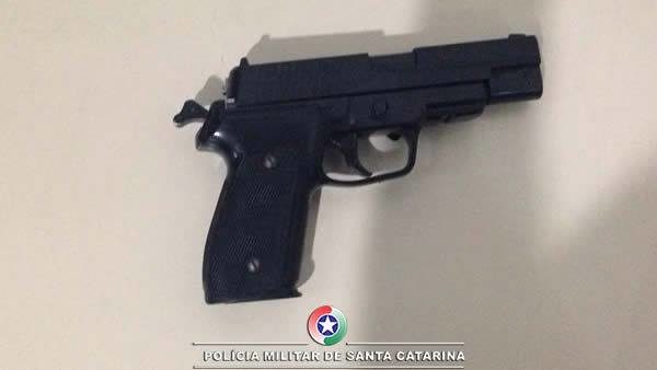 Quadrilha presa apos dois assaltos em Itapoa 2