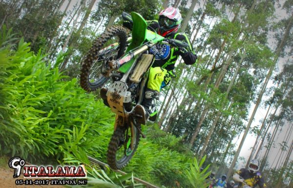 Mais de 800 trilheiros estiveram em Itapoa para o 9o Italama 06