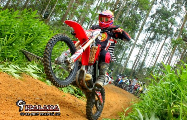 Mais de 800 trilheiros estiveram em Itapoa para o 9o Italama 07