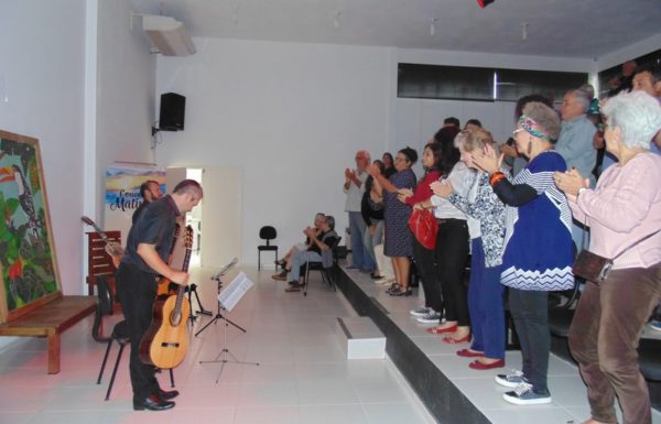 Recital Duo Favaro e Bernardes se apresenta em Itapoa 7