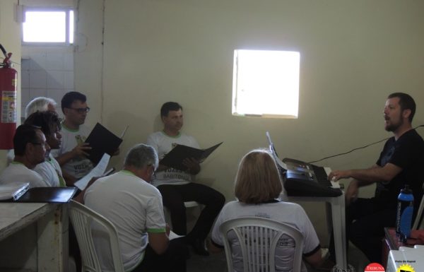 Vozes da Babitonga, o coral de Itapoa, intensifica os ensaios no feriado 08