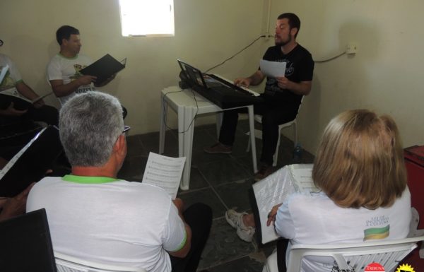 Vozes da Babitonga, o coral de Itapoa, intensifica os ensaios no feriado 15