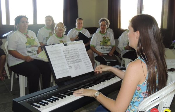 Vozes da Babitonga, o coral de Itapoa, intensifica os ensaios no feriado 21