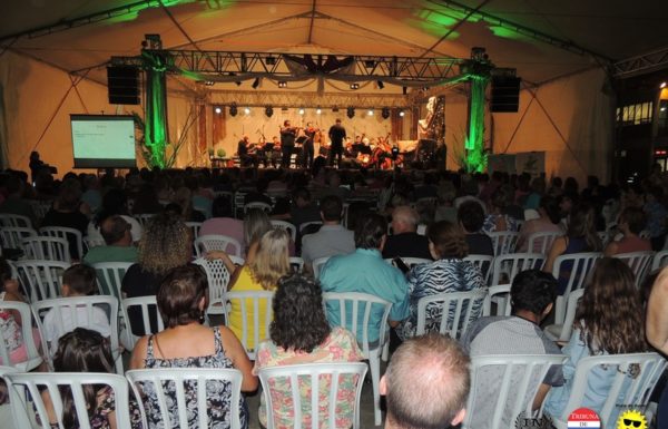 1a parte da Terceira Noite Cultural do Porto Itapoa 50