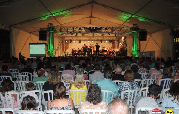 1a parte da Terceira Noite Cultural do Porto Itapoa 51