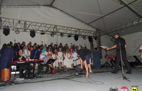 1a parte da Terceira Noite Cultural do Porto Itapoa 52