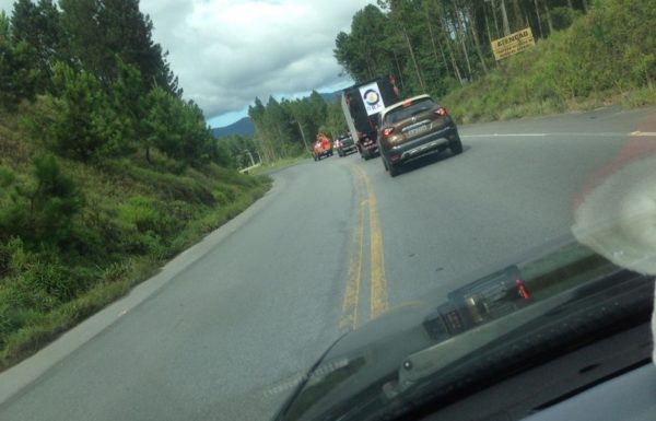 Natal da Magia distribui cerca de 3 mil brinquedos as criancas de cinco bairros de Itapoa 69