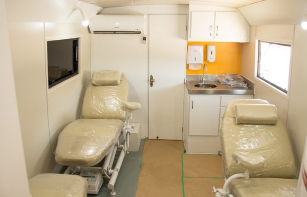 Rotary Club de Itapoa celebra seus 20 anos com doacao de onibus para o projeto doe vida 6