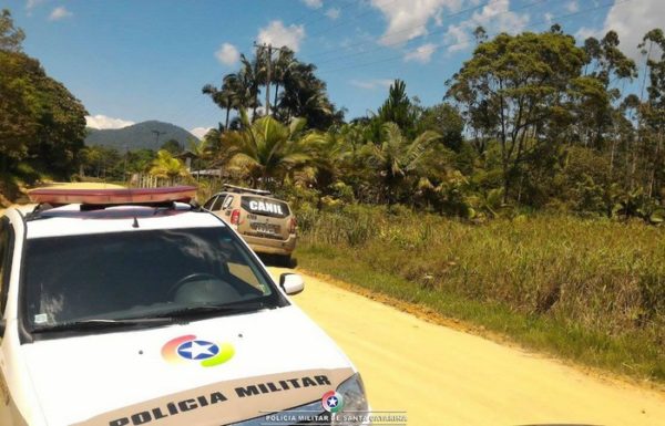 pm de Itapoa recupera veiculos e prende um suspeito após assalto 1