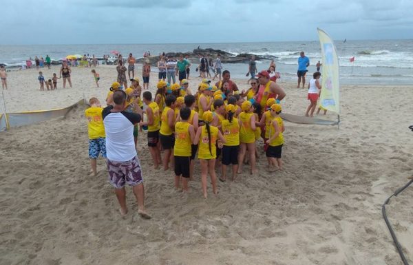 Bombeiros militares e guarda-vidas civis de Itapoa desenvolvem Projeto Golfinho 2018 06