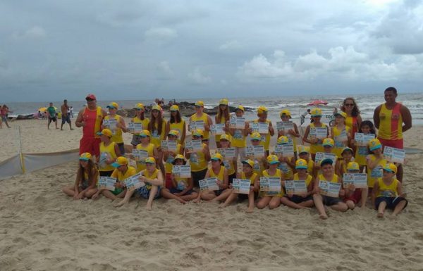 Bombeiros militares e guarda-vidas civis de Itapoa desenvolvem Projeto Golfinho 2018 09