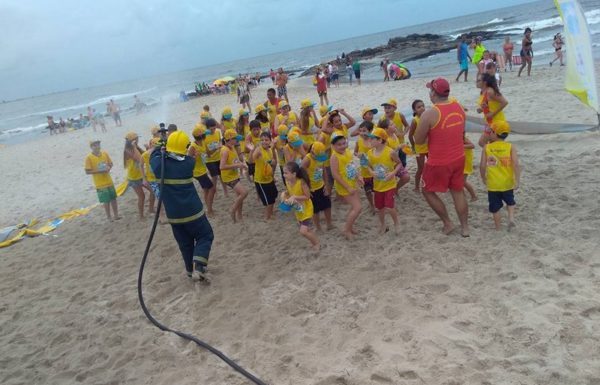 Bombeiros militares e guarda-vidas civis de Itapoa desenvolvem Projeto Golfinho 2018 20