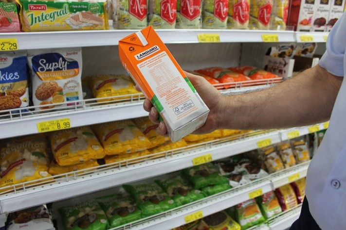 Vigilancia Sanitaria alerta para cuidados com alimentos vencidos no verao
