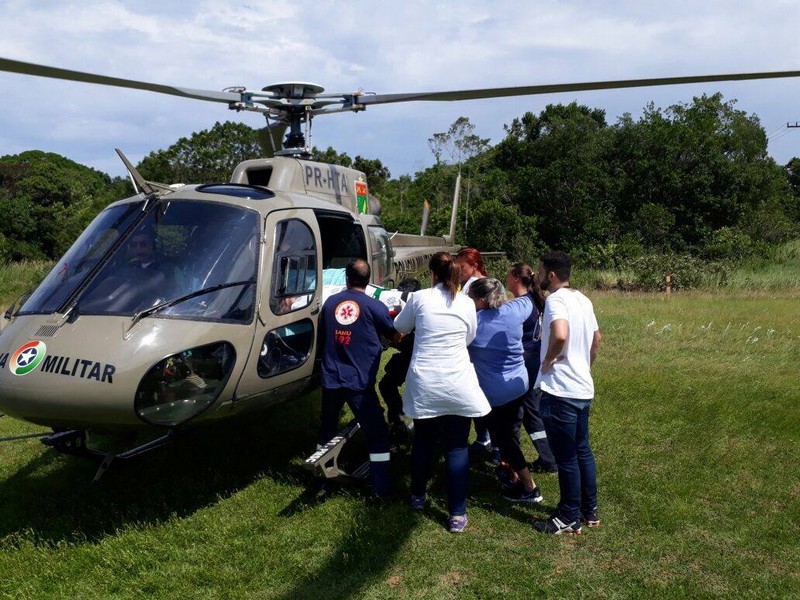 Familia arrastada pelo mar e menina de 11 anos morre afogada em Itapoa 1