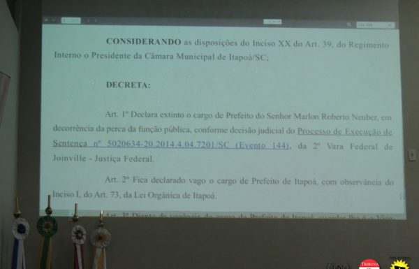 Presidente da Camara de vereadores decreta fim do mandato de marlon neuber 15