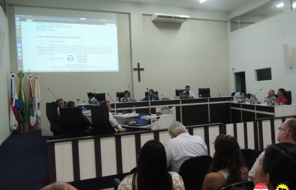 Presidente da Camara de vereadores decreta fim do mandato de marlon neuber 19