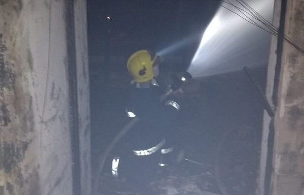 bombeiros militares de itapoa atendem ocorrencia de incendio em residencia do Pontal 02